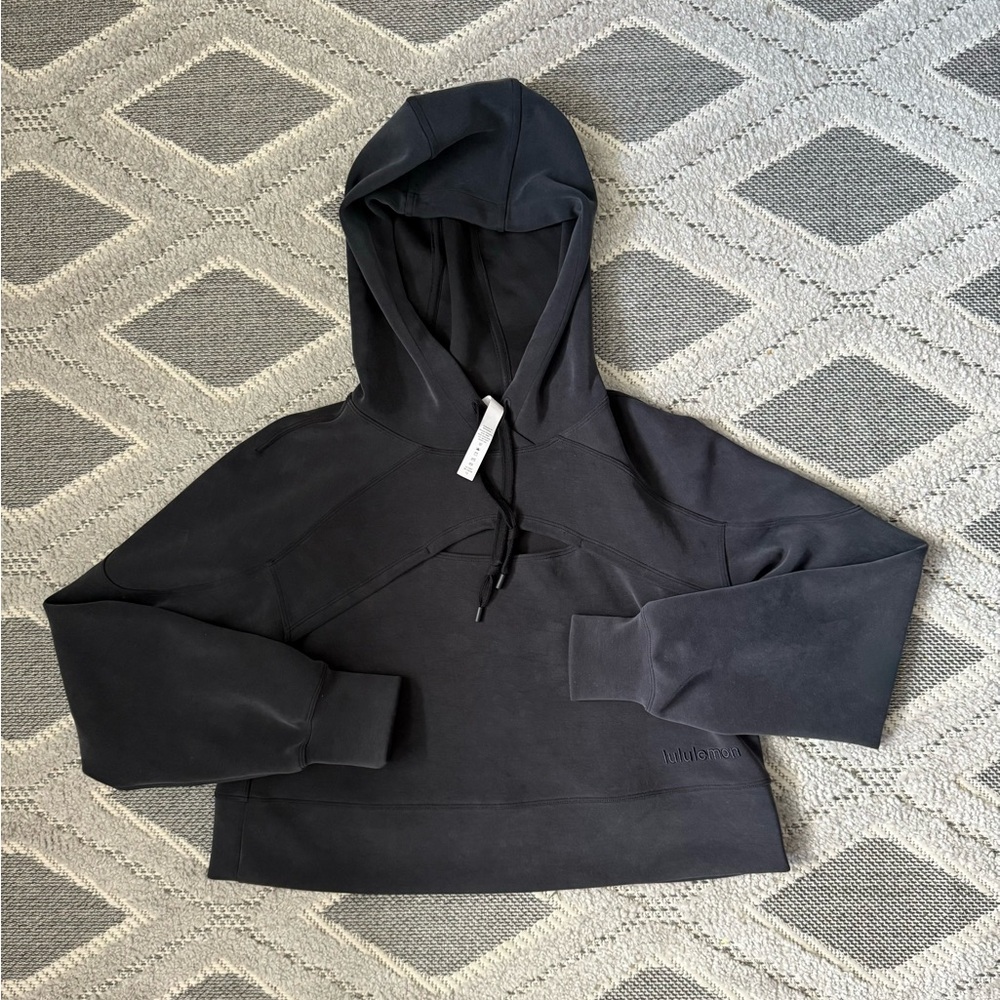 Lululemon sweatshirt